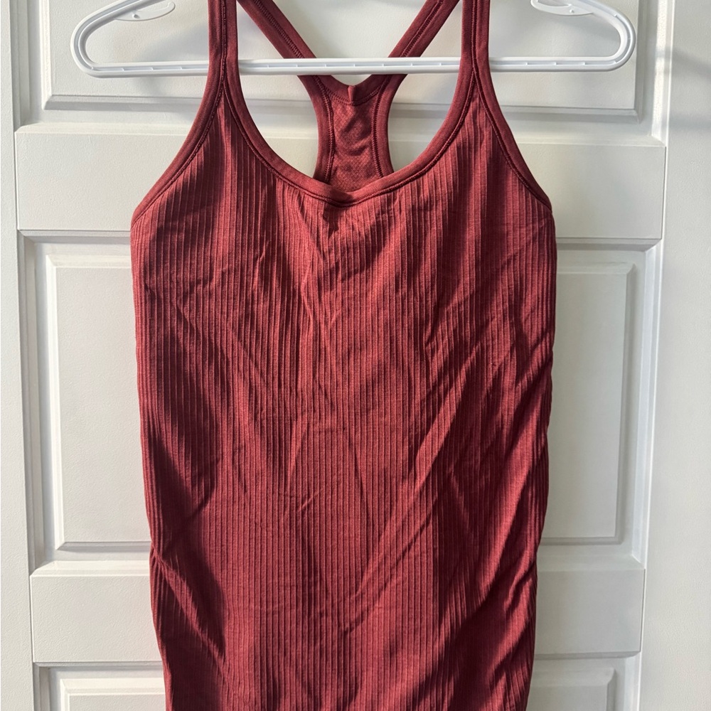 Lululemon Women's Ribbed Tank Top - Burgundy